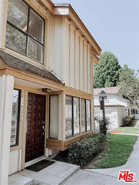 The 1,401 Square Feet single family home is a 2 beds, 2 baths property. . Zillow south gate